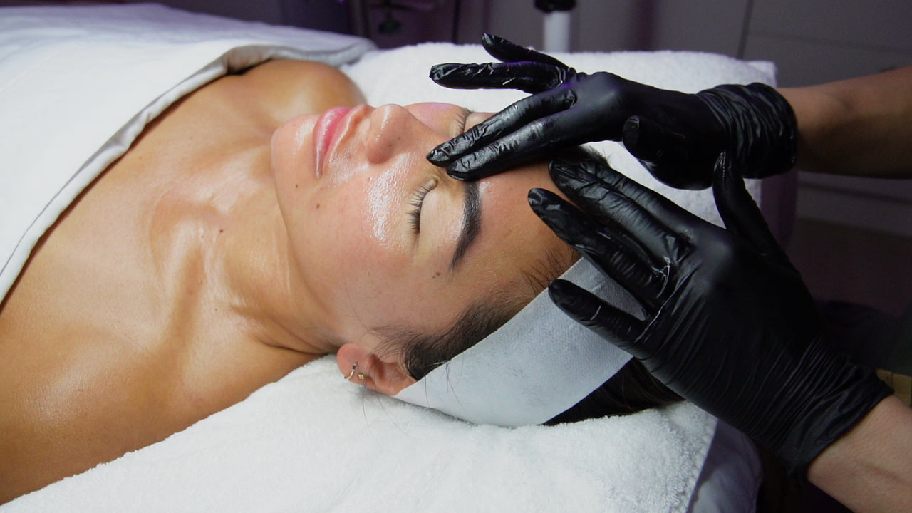 Hydrafacial Glow Huntington Beach Facials